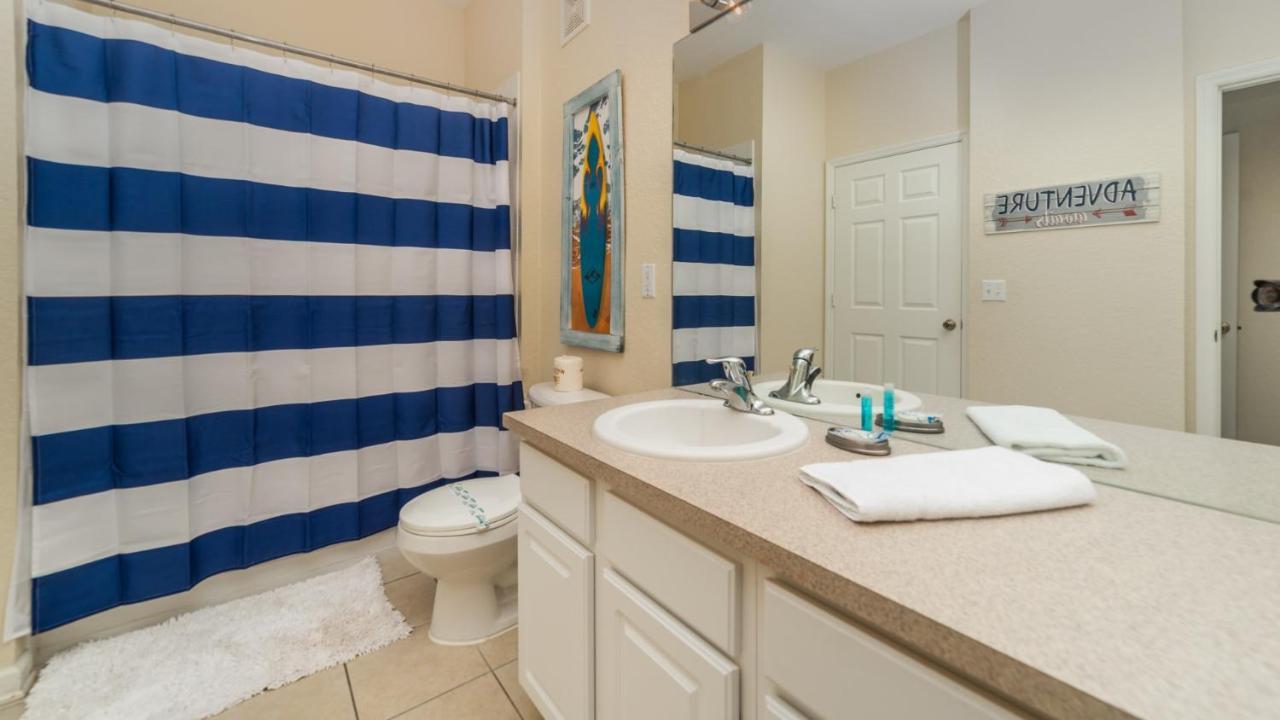 Holiday home 7650 Comrow #204