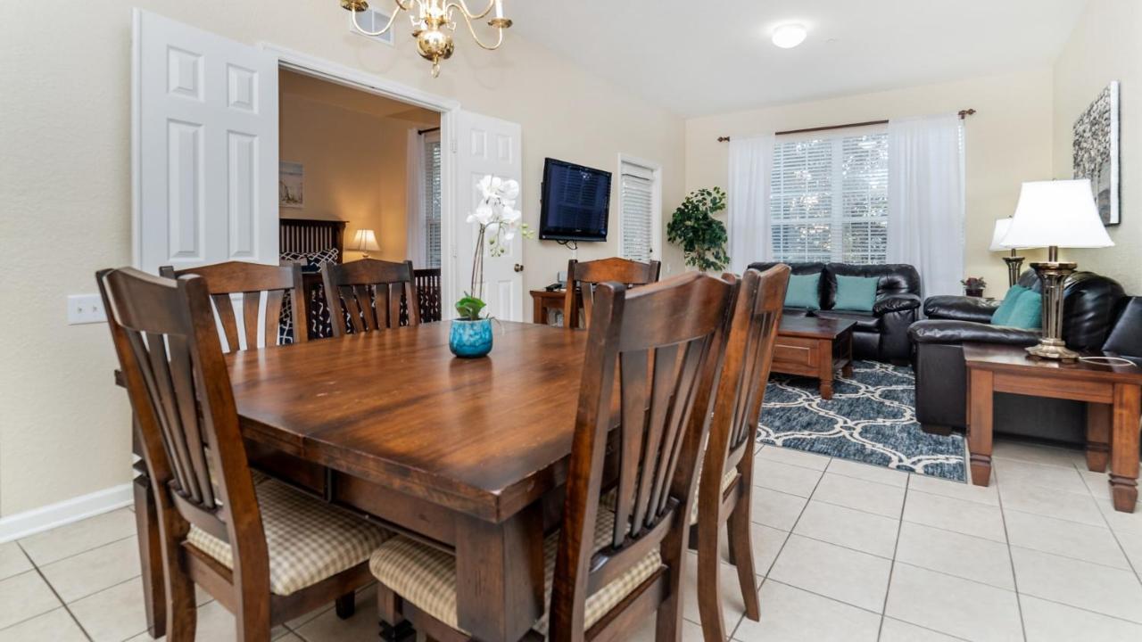 Holiday home 7650 Comrow #204