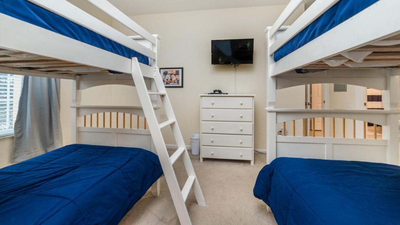 7650 Comrow #204 Holiday home
