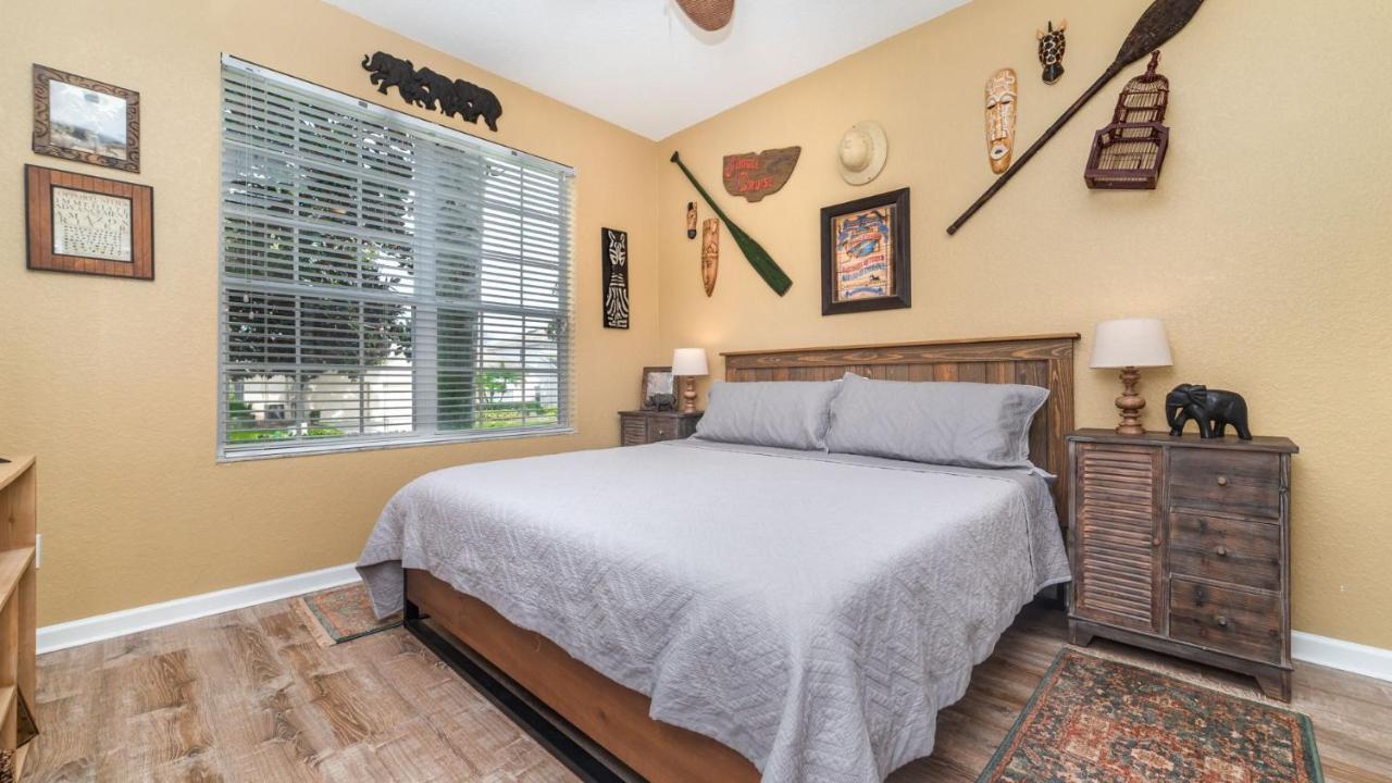 7740 Comrow Holiday home