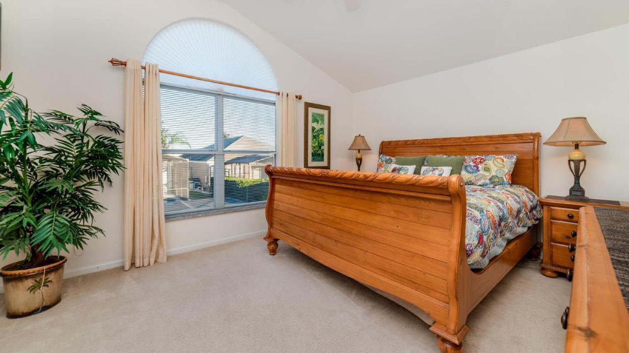 8136 Sun Palm Holiday home