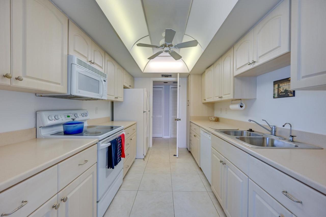 Apartment With Resort-style Amenities! *