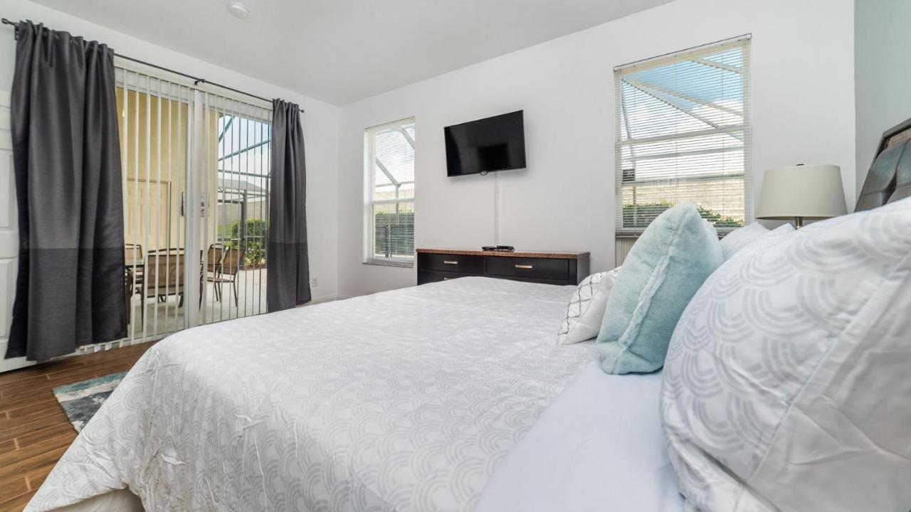 2243 Wyndham Palms Holiday home