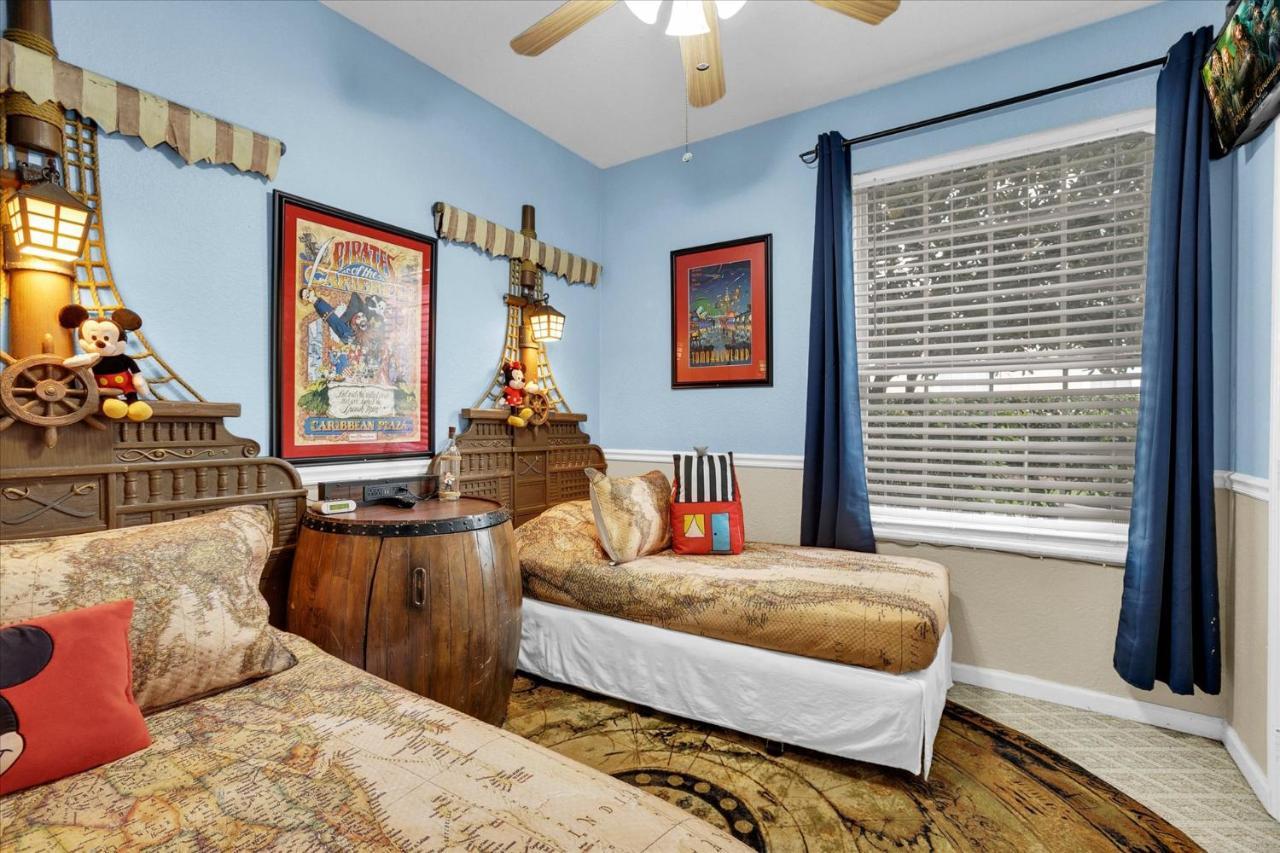 2302 Silver Palm # 103