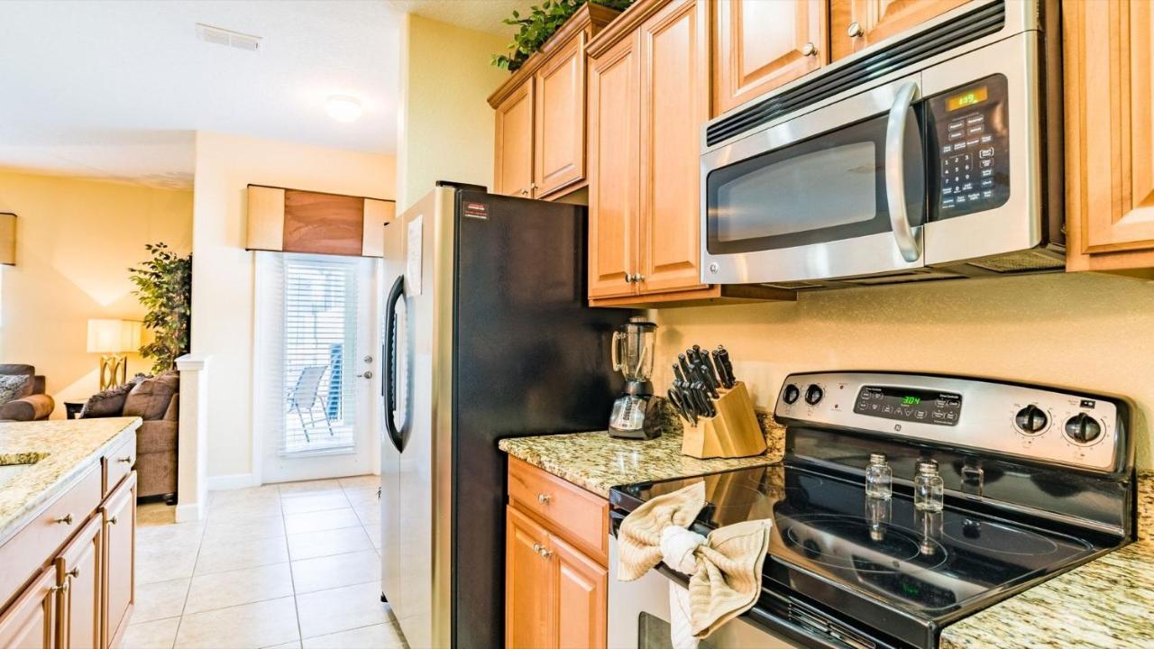8951 Coco Palm * Kissimmee