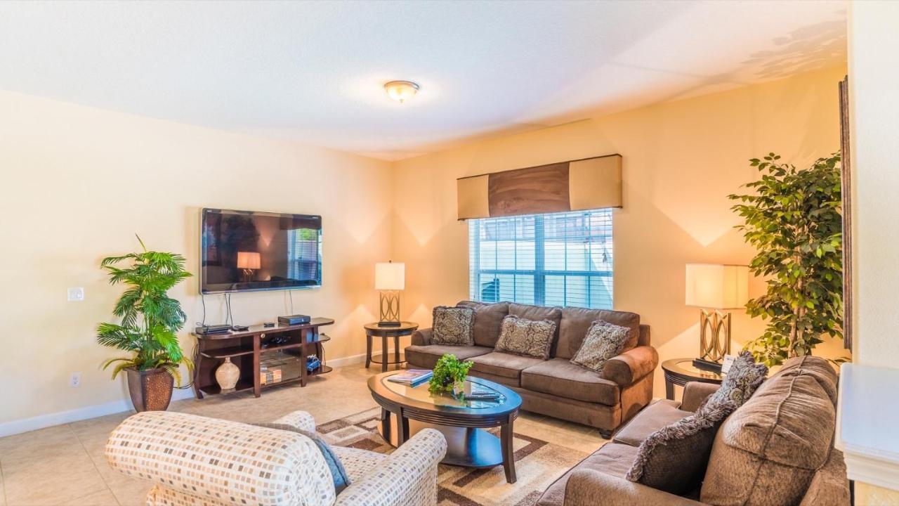 8951 Coco Palm Holiday home
