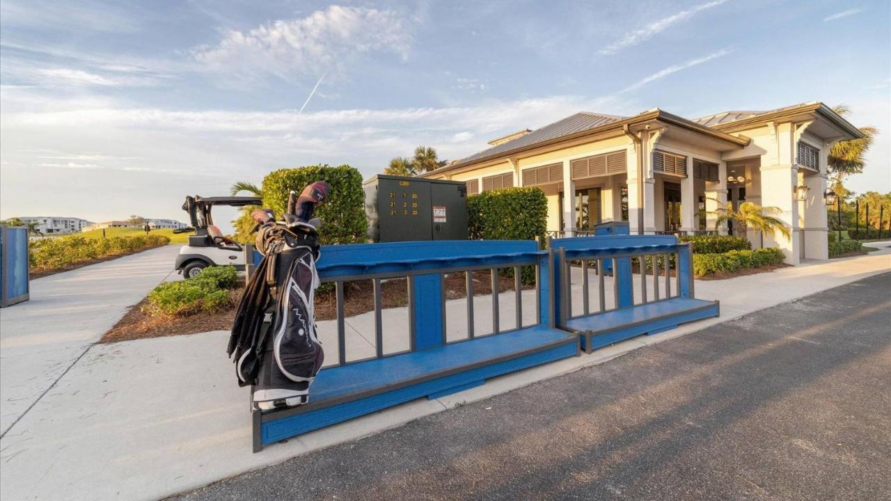 14041 Heritage Landing Unit 613 Holiday home Burnt Store Marina