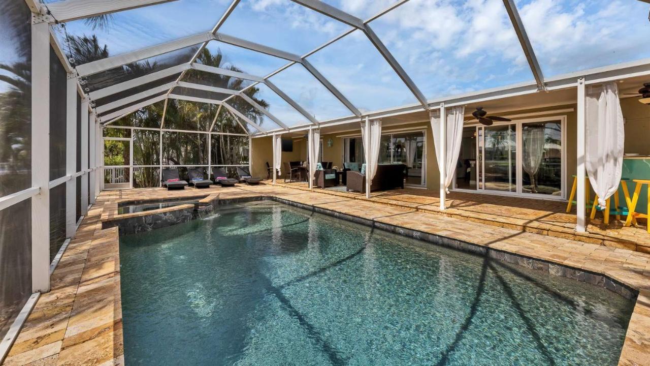 829 Napoli * Punta Gorda