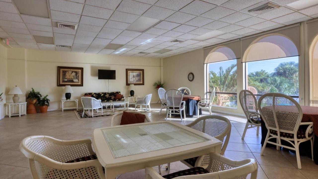 25188 Marion Unit C103 *