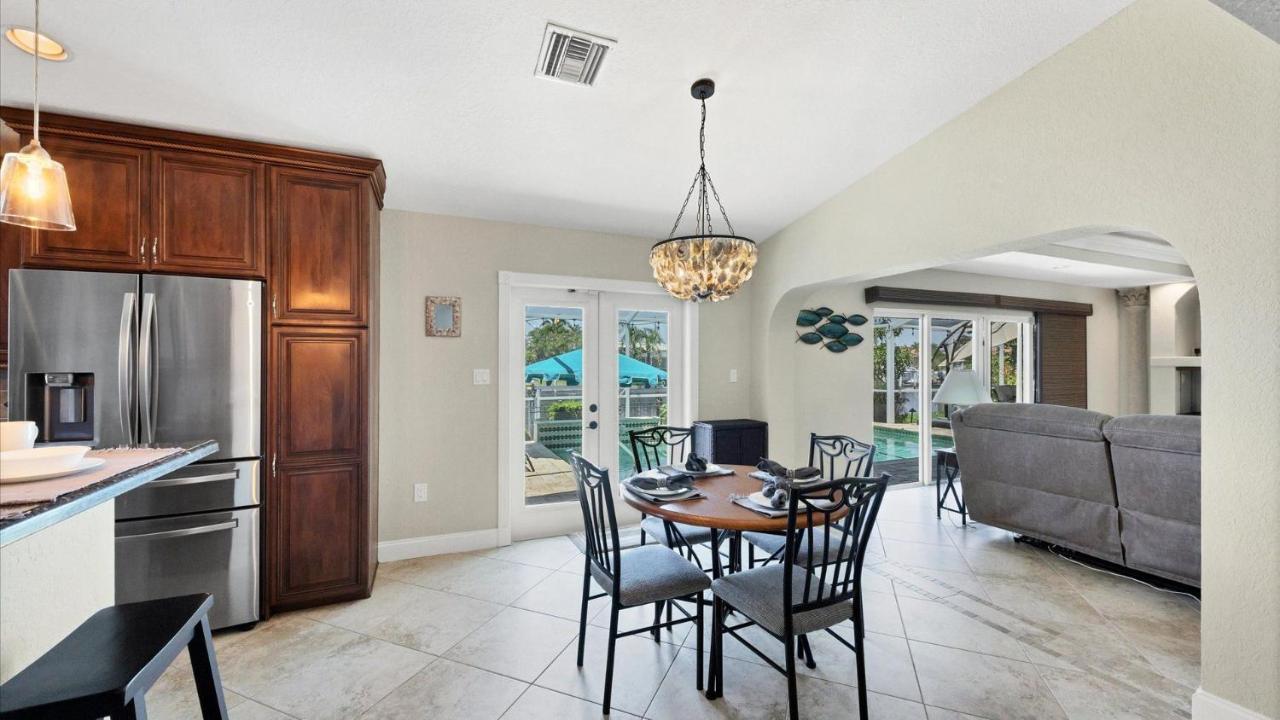 945 Santa Brigida Punta Gorda