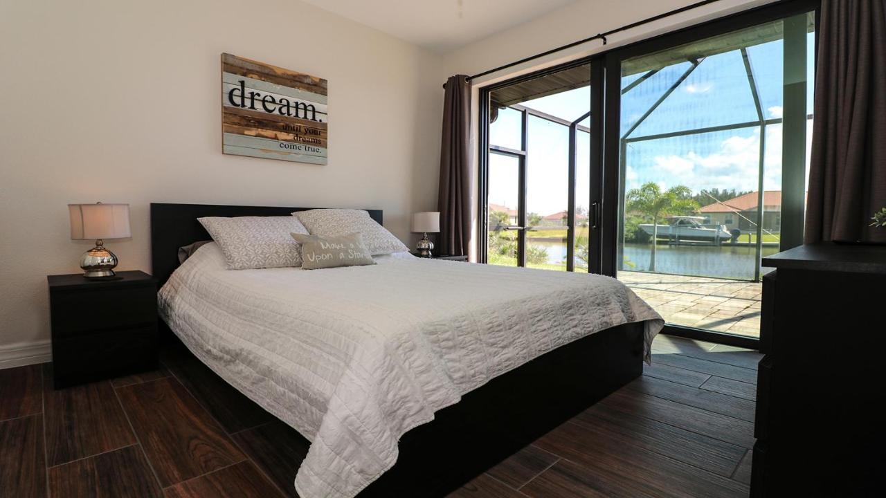 8330 Tracy * Port Charlotte