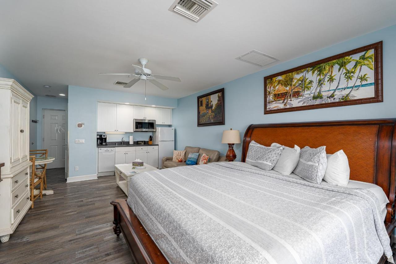 Harbour House Stunning Fort Myers Beach