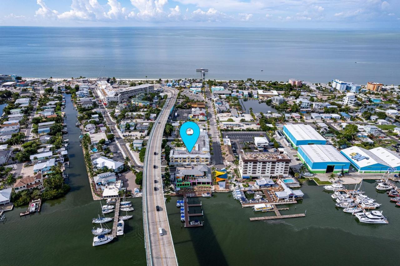 Harbour House Stunning Fort Myers Beach