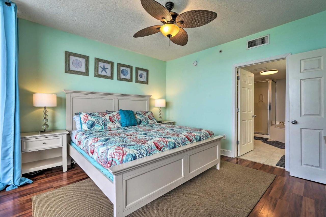Beachfront Panama With Amenities Apartment