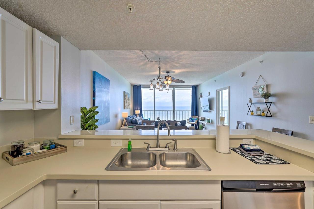 Beachfront Panama With Amenities *