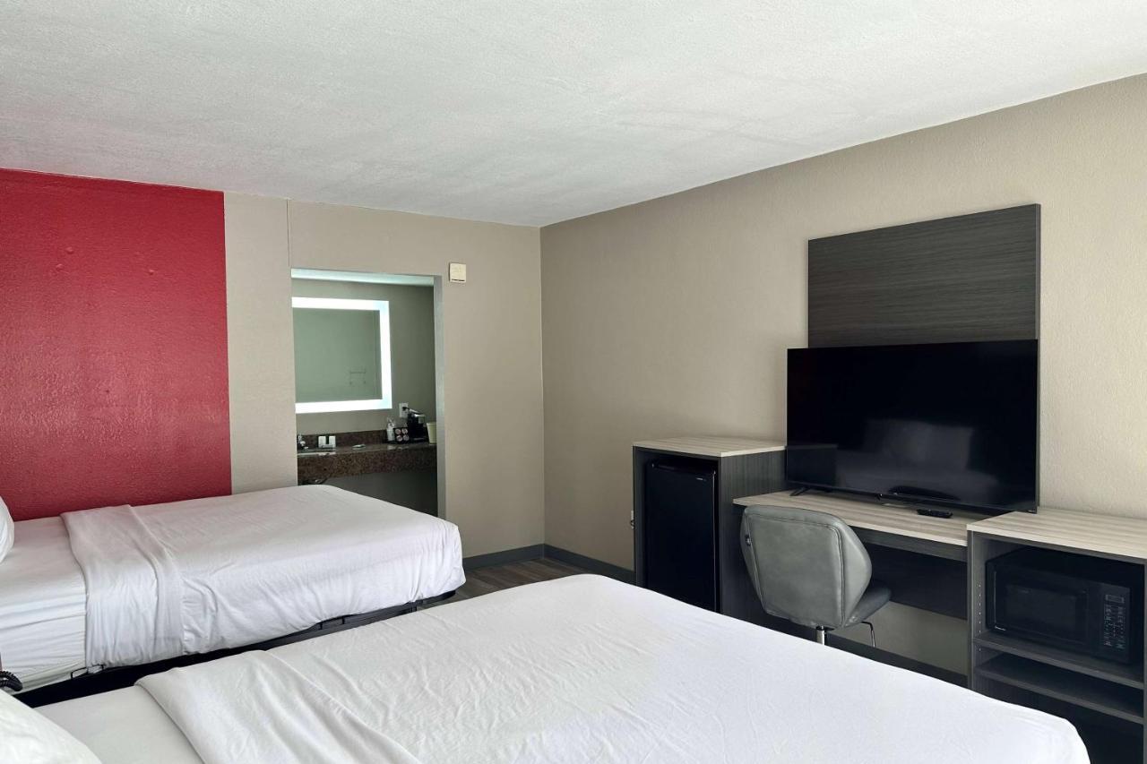 Hotel Ramada By Wyndham Cocoa