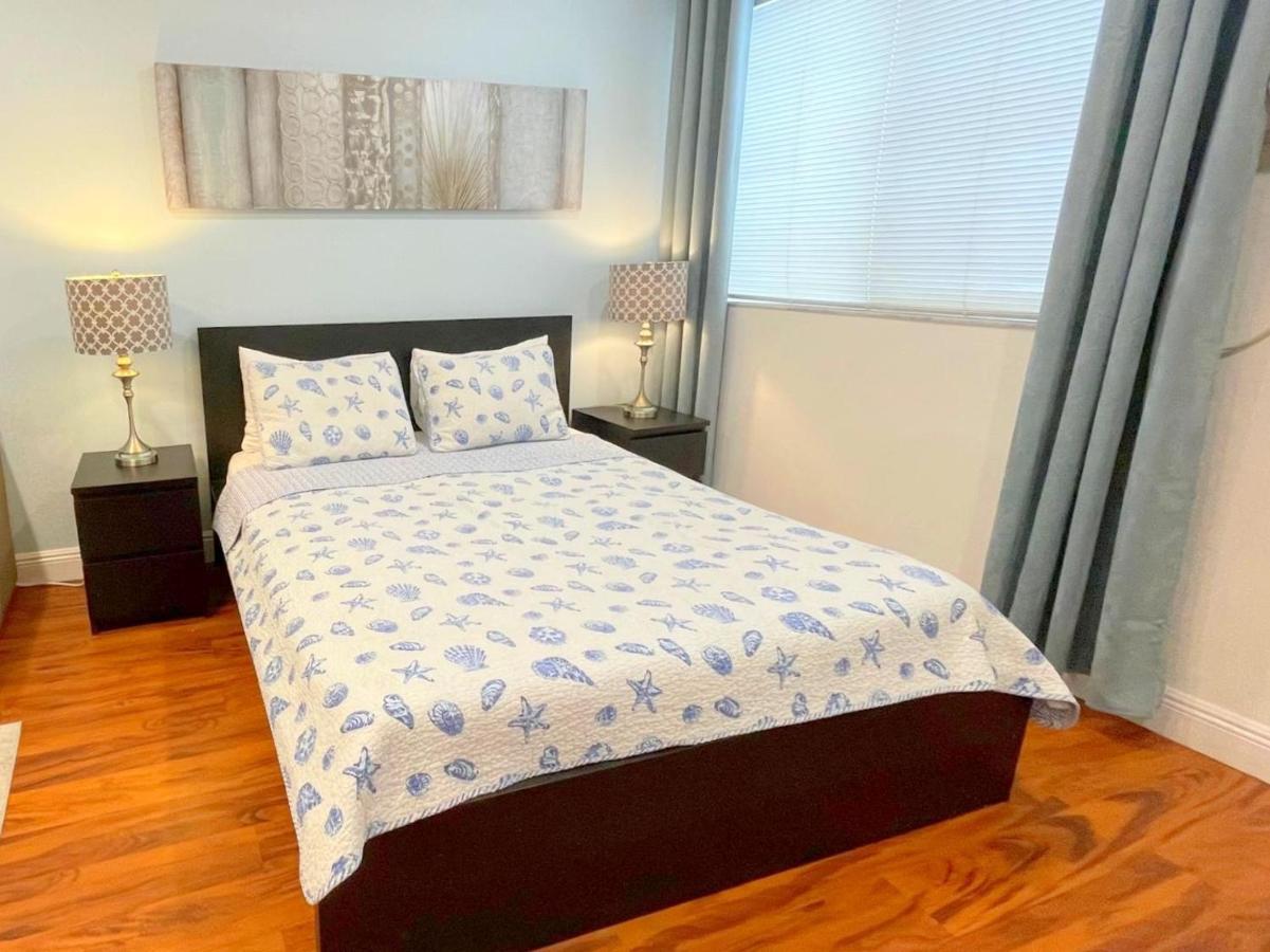 Apartment 308-10 Seabreeze #10 Hollywood