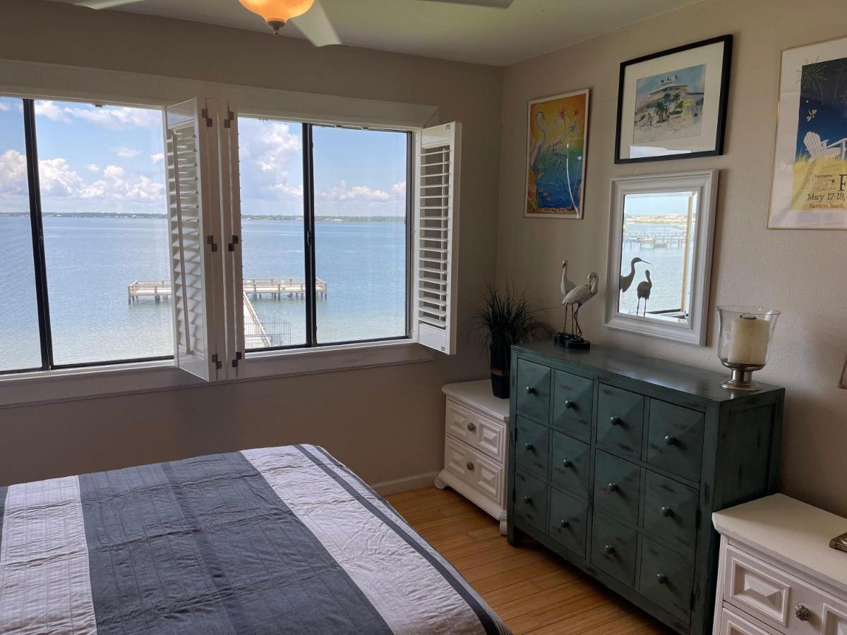 Apartment Treasure By The Sound