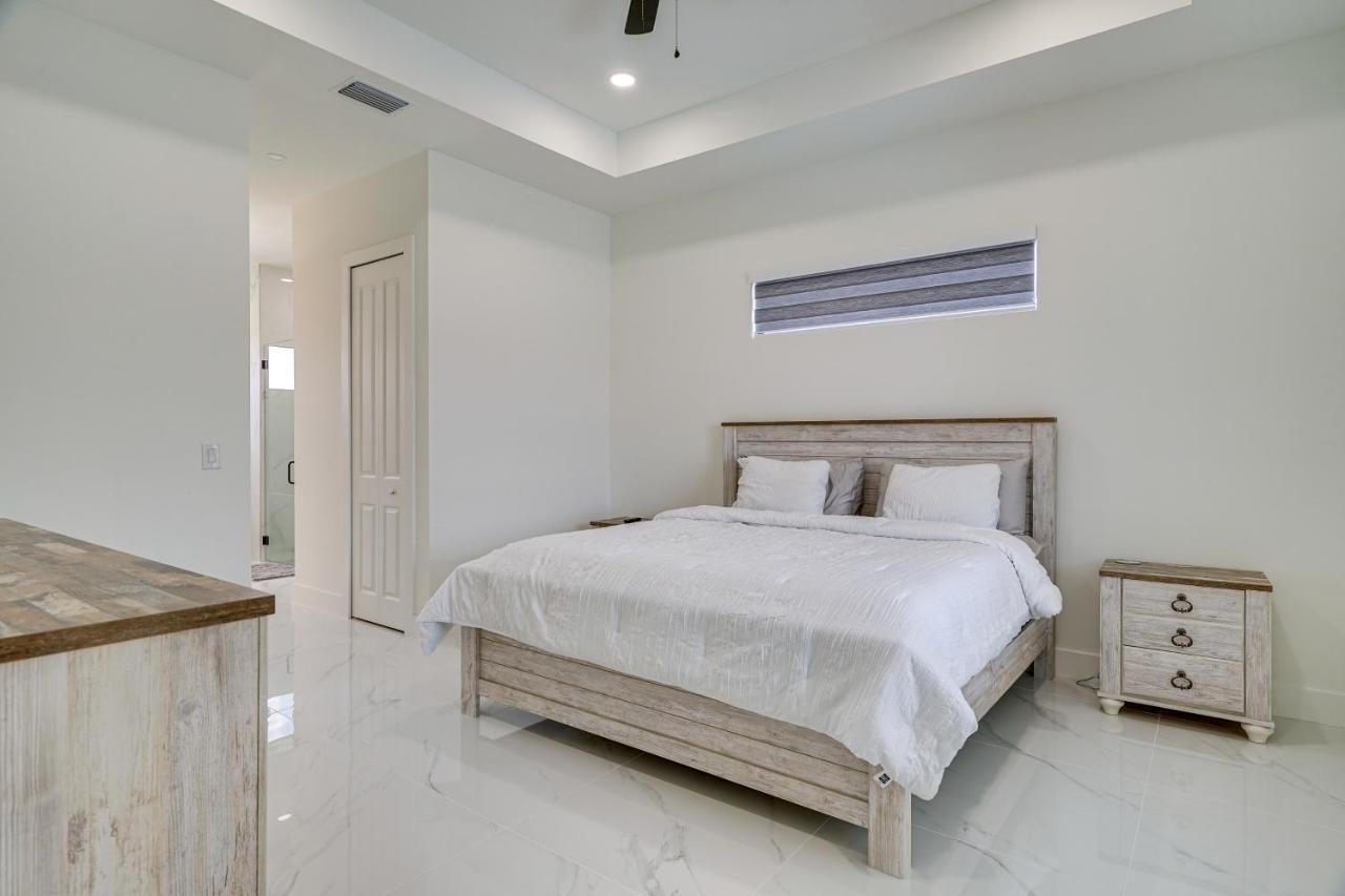 Escape Furnished Lanai And Private Pool! Cape Coral
