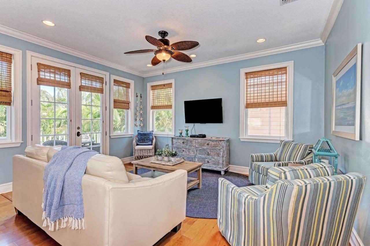 Holiday home Crosswind By Retreats Holmes Beach