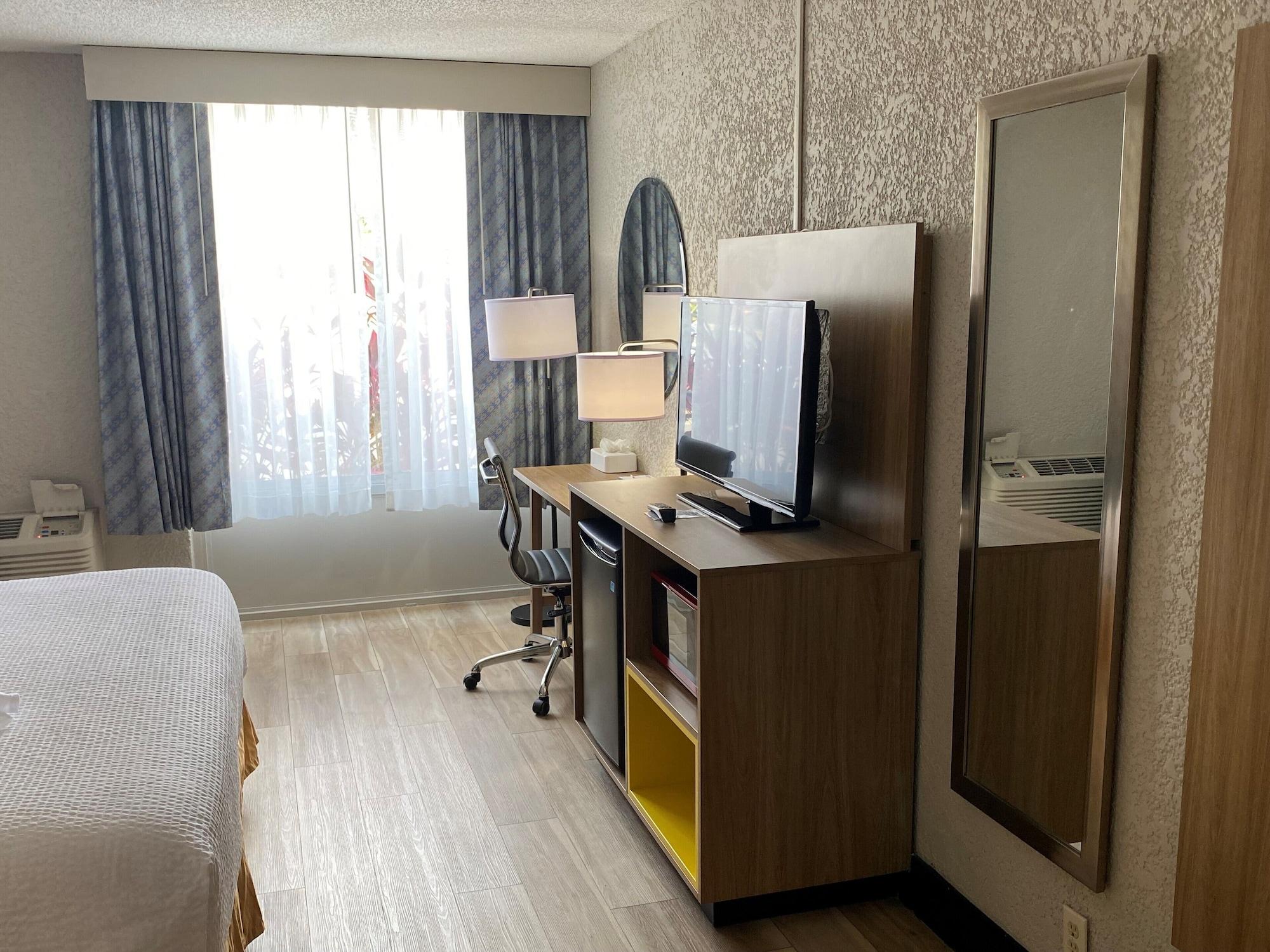 Days By Wyndham Pierce Midtown Fort Pierce