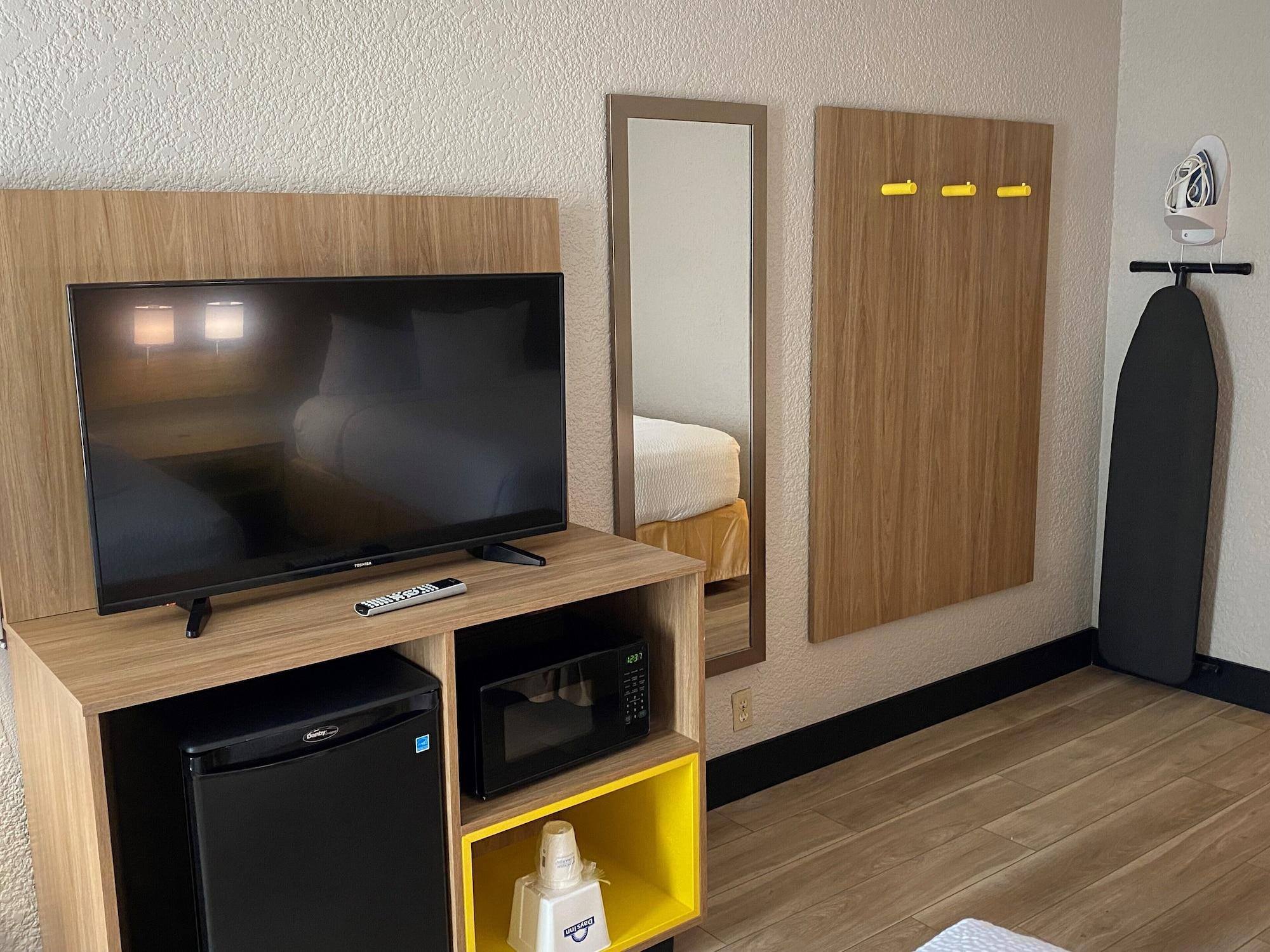 Days By Wyndham Pierce Midtown 2*