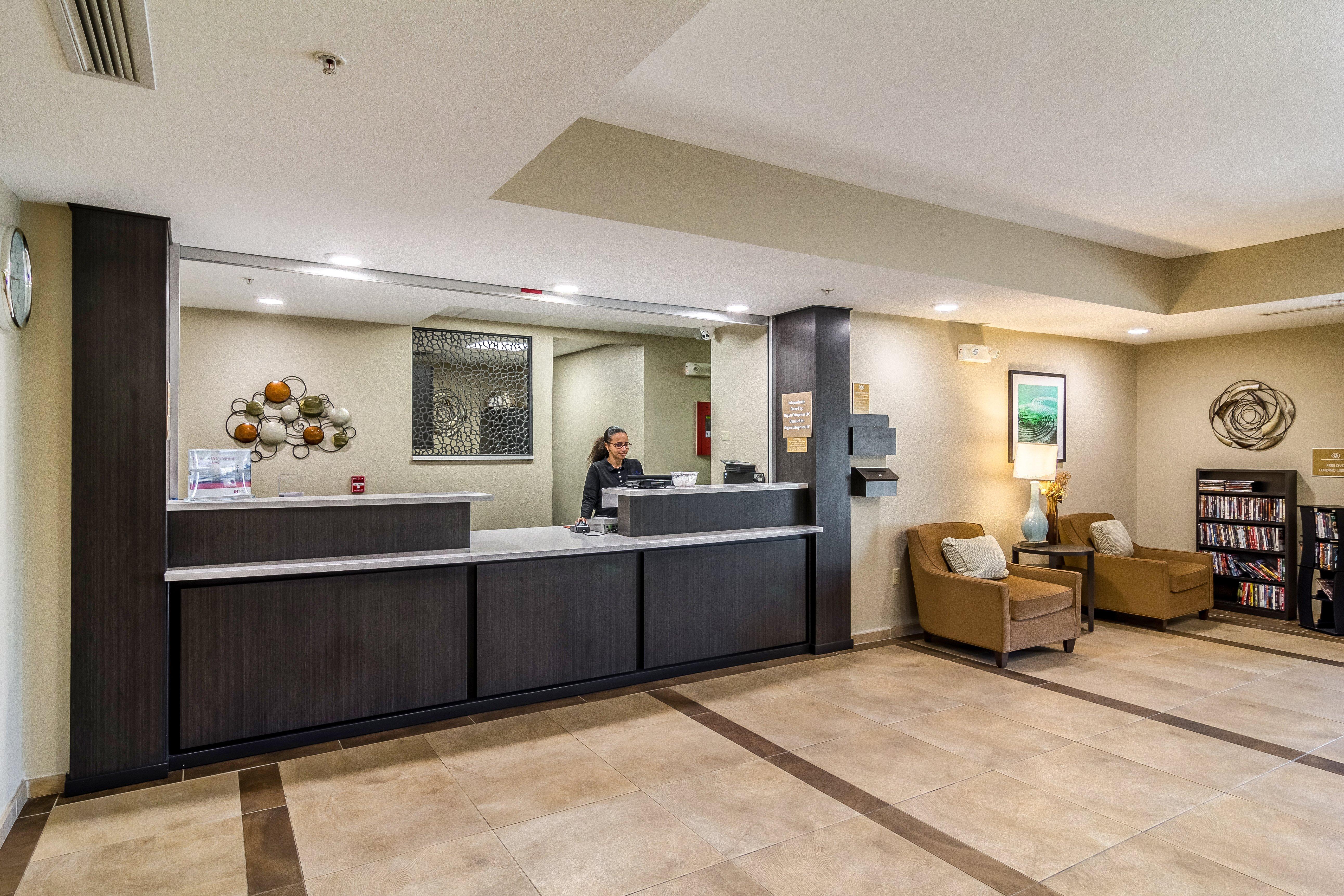 Hotel Candlewood East Merril Road By Ihg Jacksonville