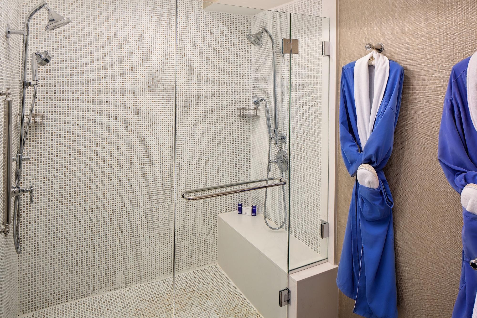 Hilton 4*
