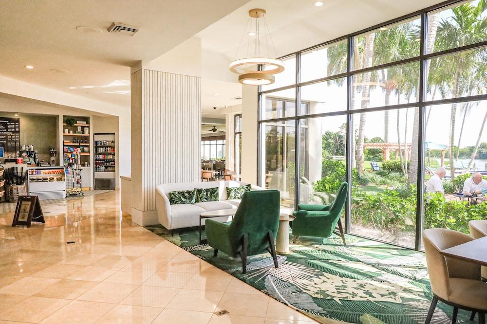 Hilton Palm Pbi Hotel 3*