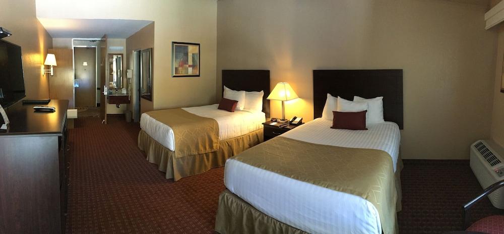 Travelodge By Wyndham 2*
