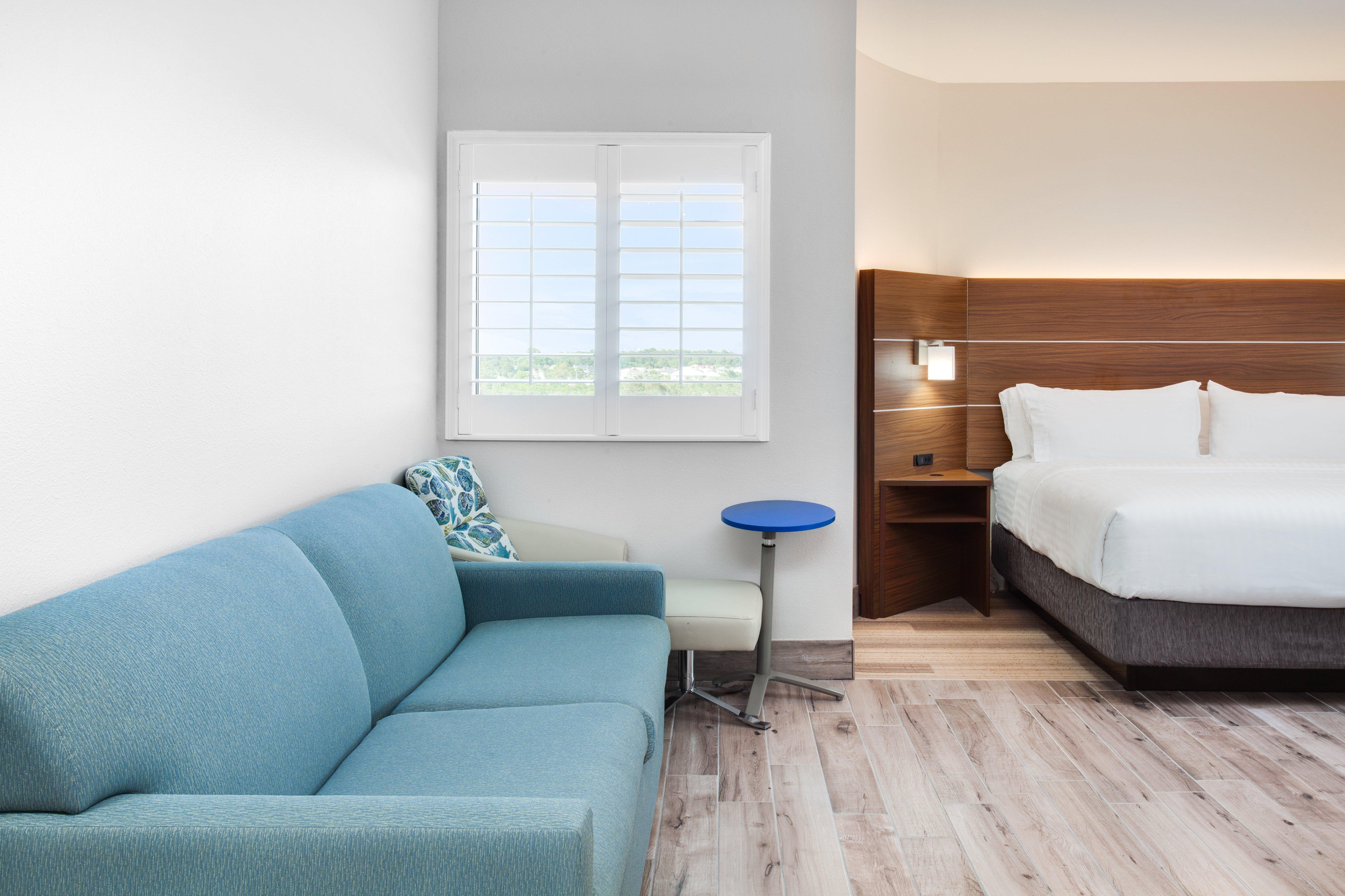 Holiday Inn Express & Suites Panama City Beach Beachfront By Ihg 3* Panama City Beach