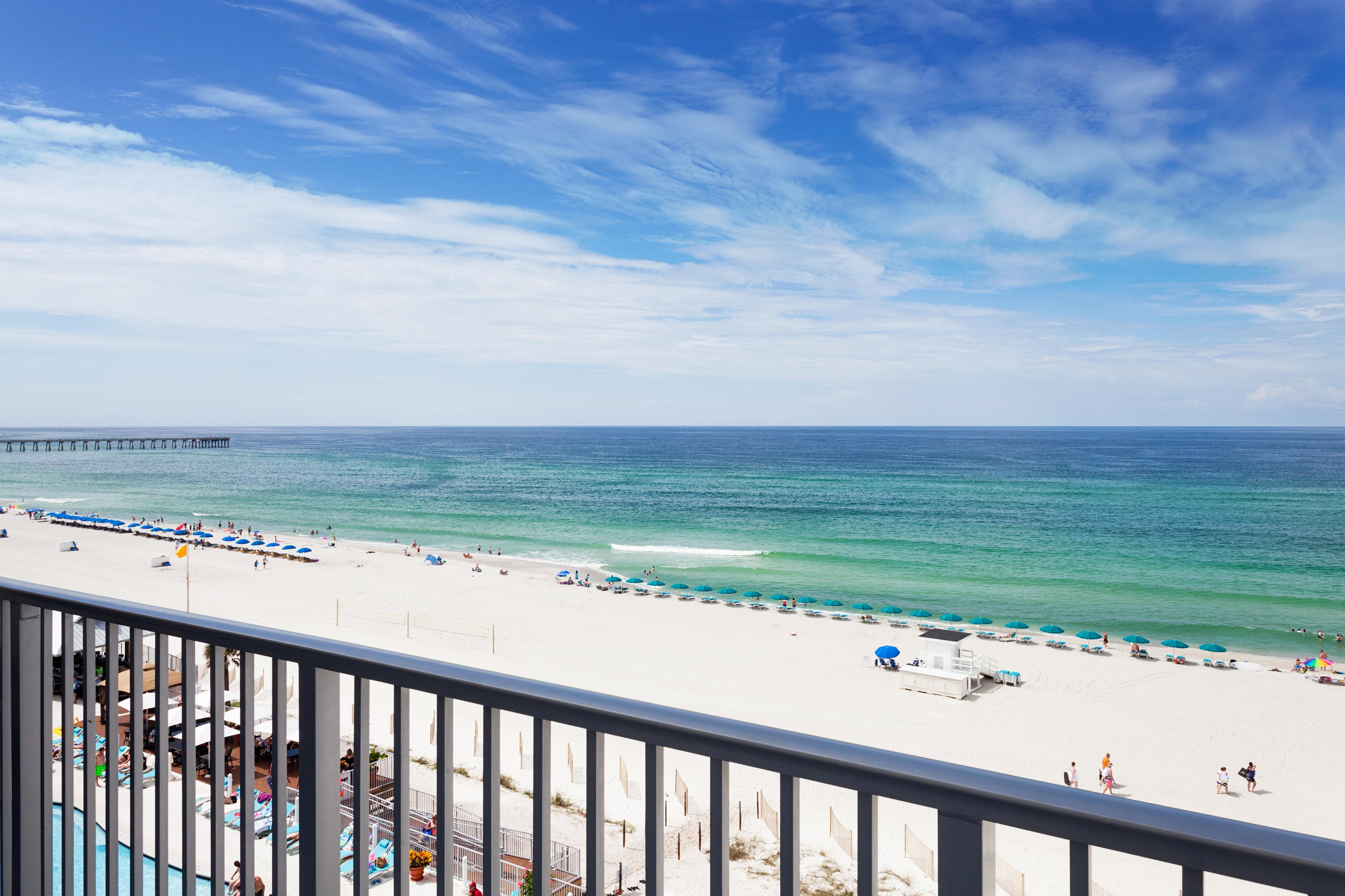 Holiday Inn Express & Suites Panama City Beach Beachfront By Ihg 3* Panama City Beach
