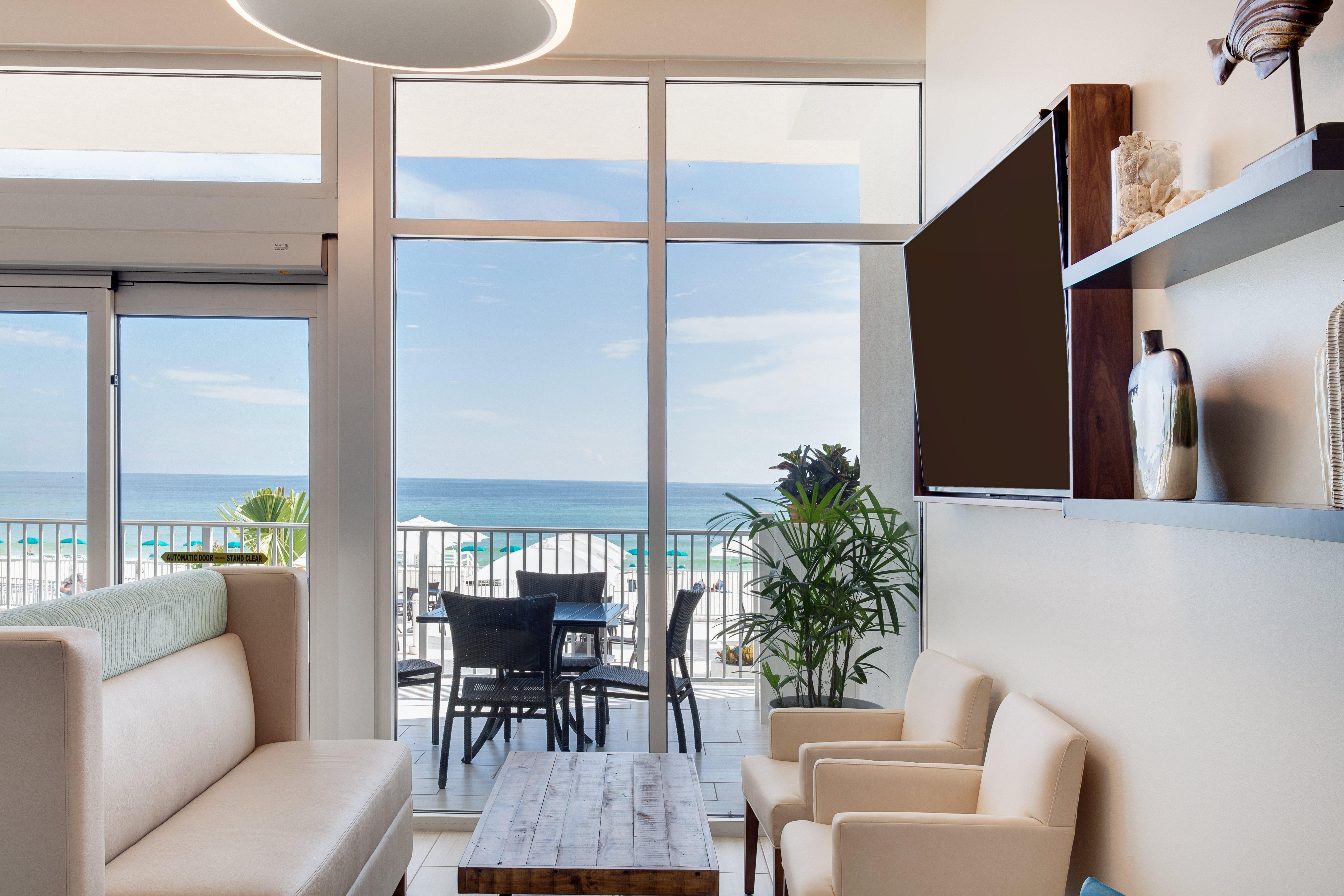 Holiday Inn Express & Suites Panama City Beach Beachfront By Ihg Resort 3*