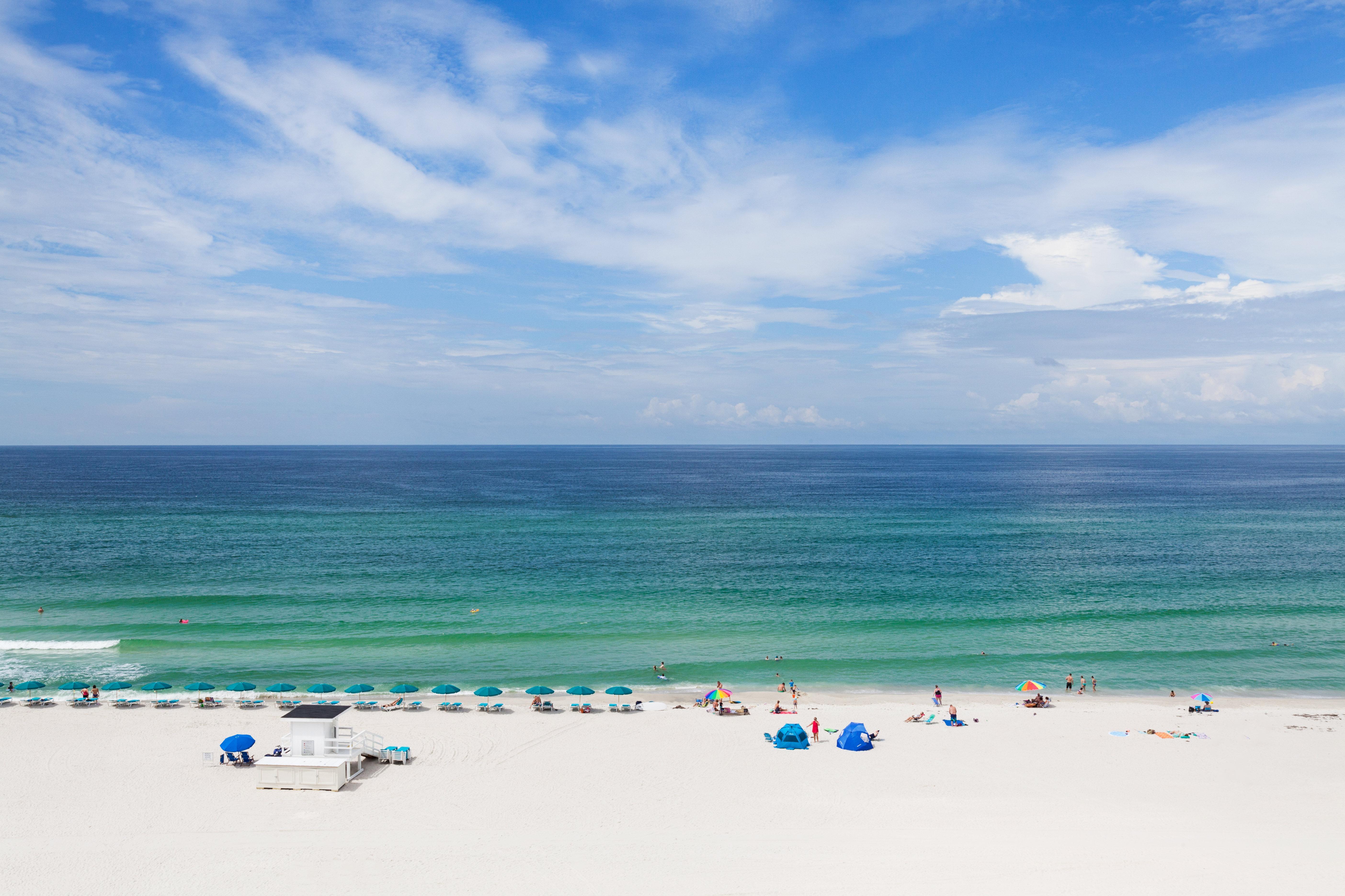 Holiday Inn Express & Suites Panama City Beach Beachfront By Ihg Resort 3*