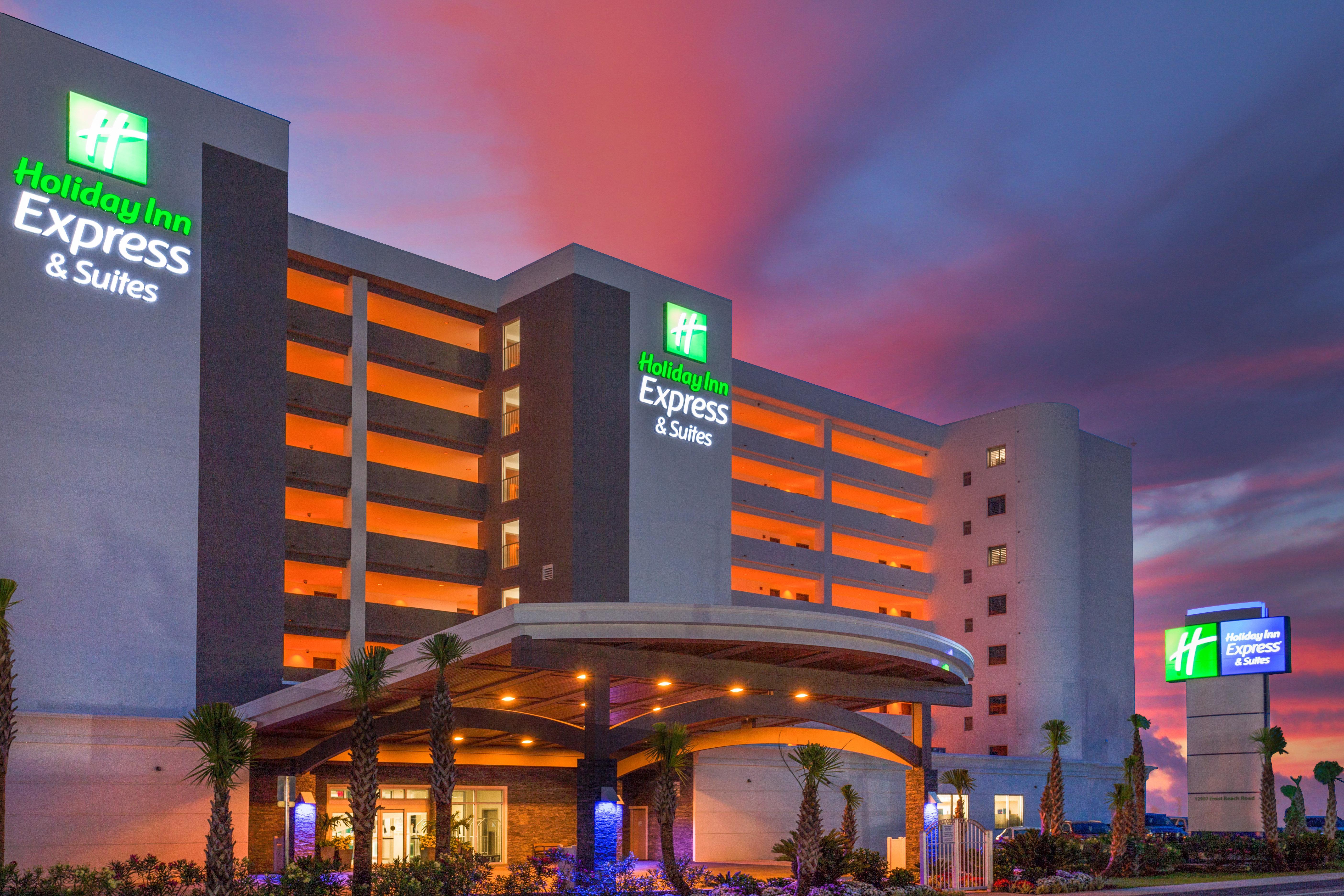 Holiday Inn Express & Suites Panama City Beach Beachfront By Ihg Resort 3*