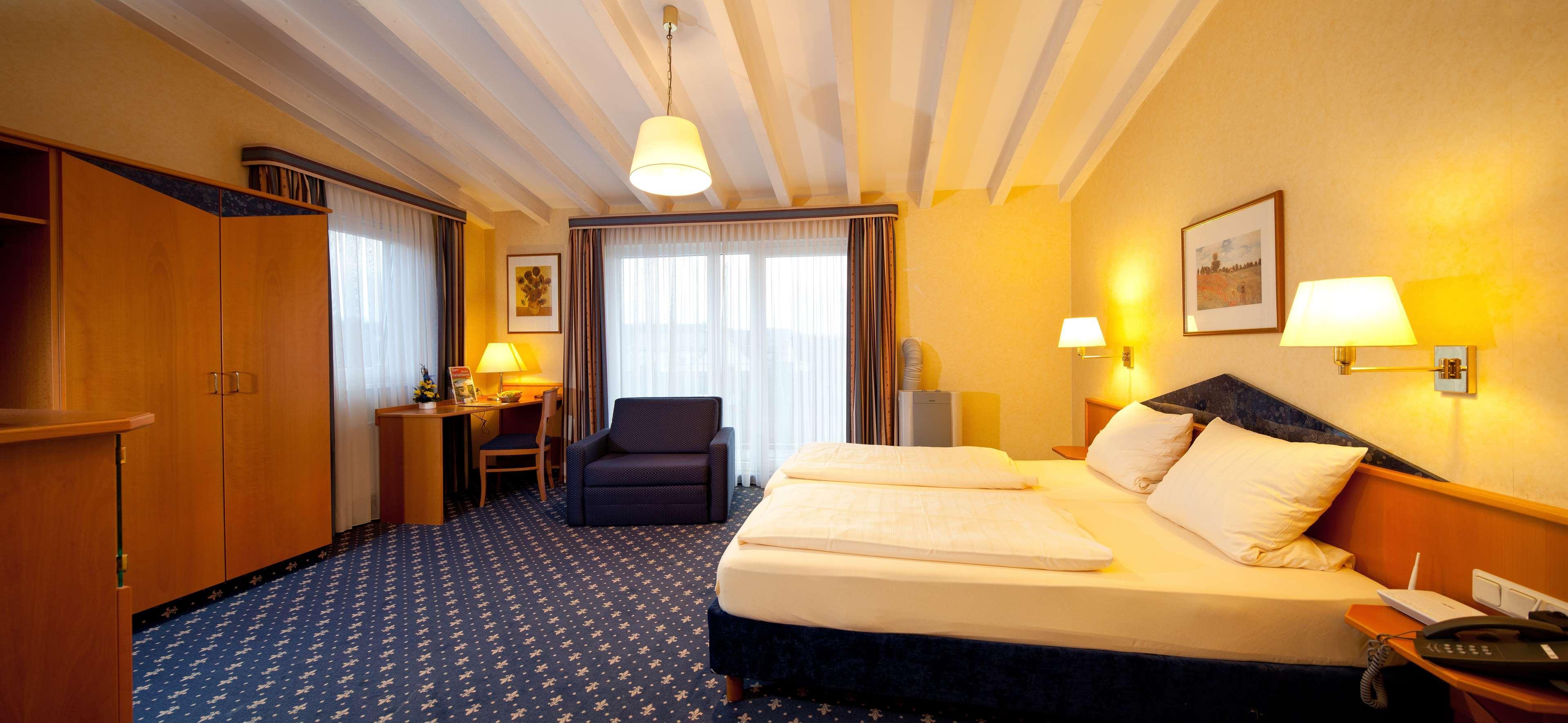 Hotel Western Palm Gardens & And Conference Ct Palm Beach Gardens