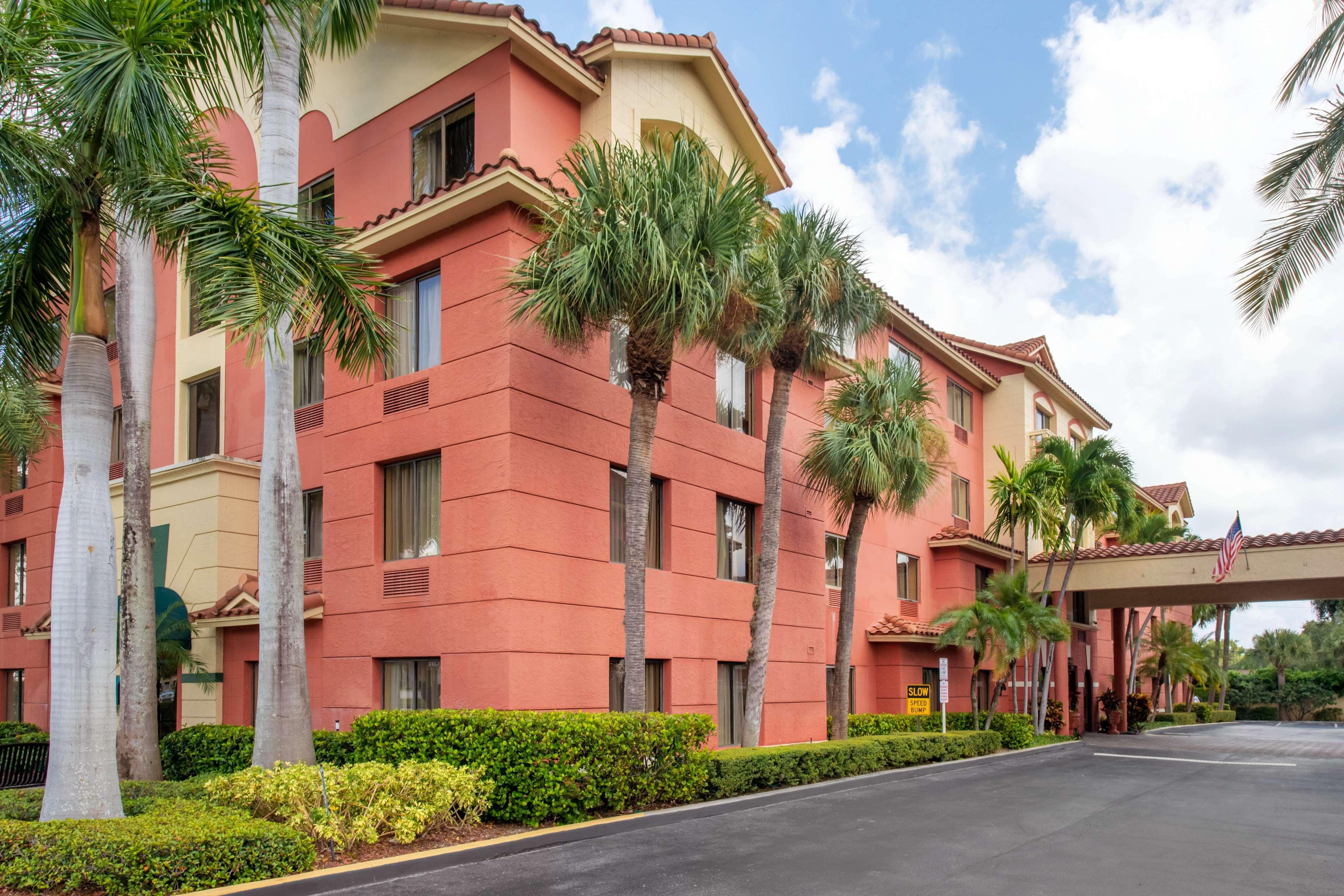 Hotel Western Palm Gardens & And Conference Ct Palm Beach Gardens