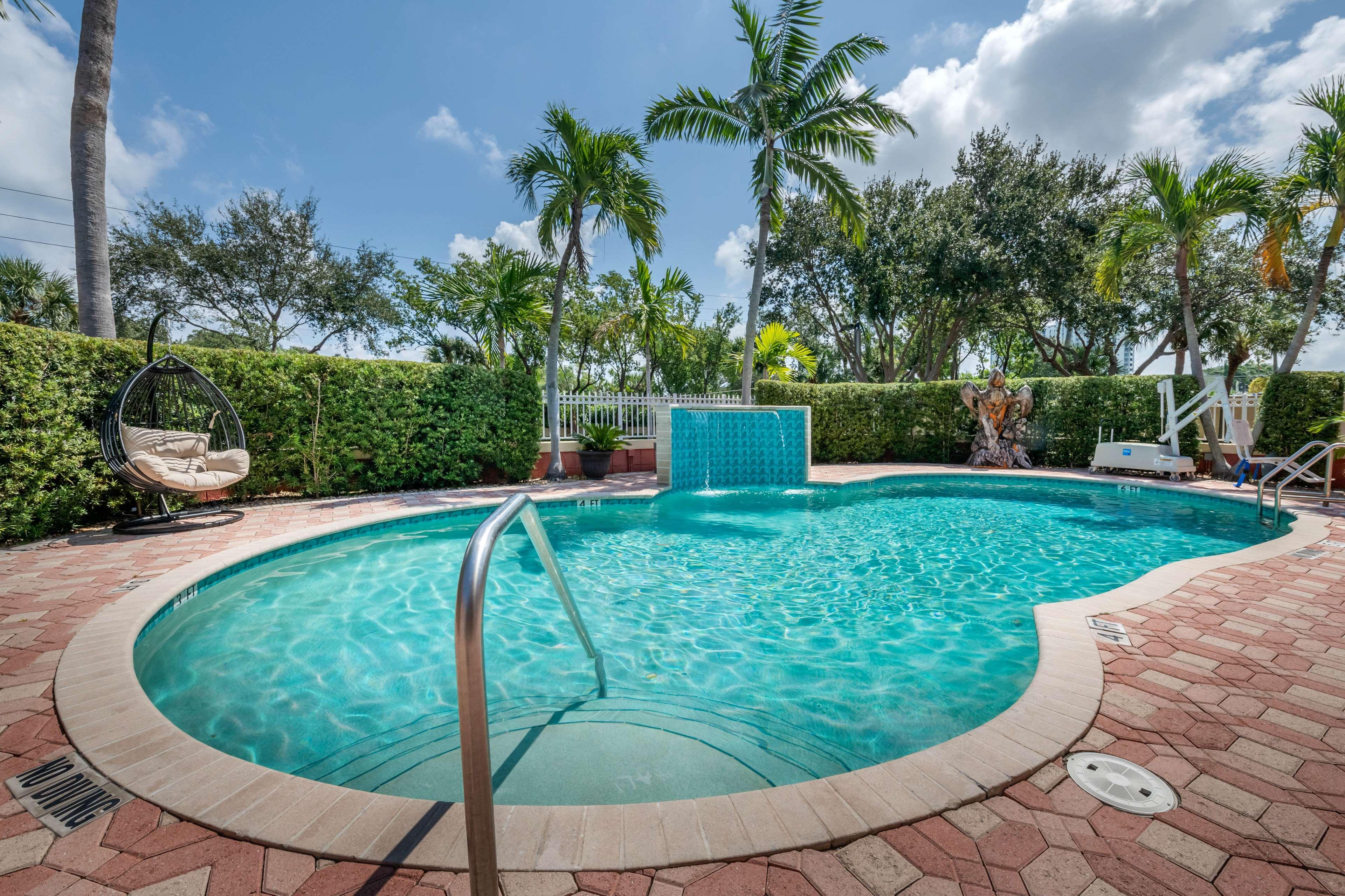 Western Palm Gardens & And Conference Ct 3*