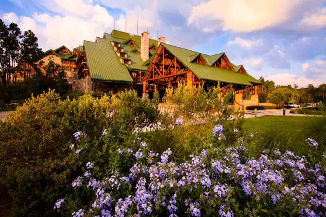 Disney's Wilderness Lake Buena Vista