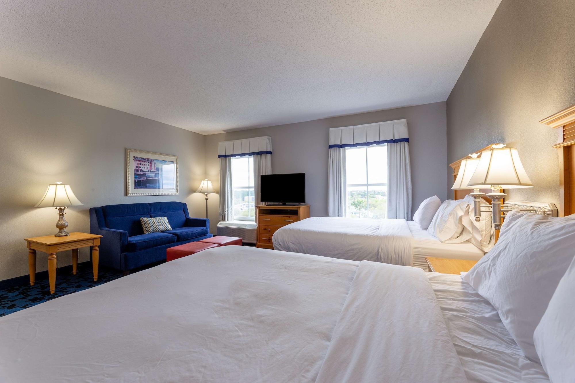 Hotel Hampton & Deerwood Park 3*