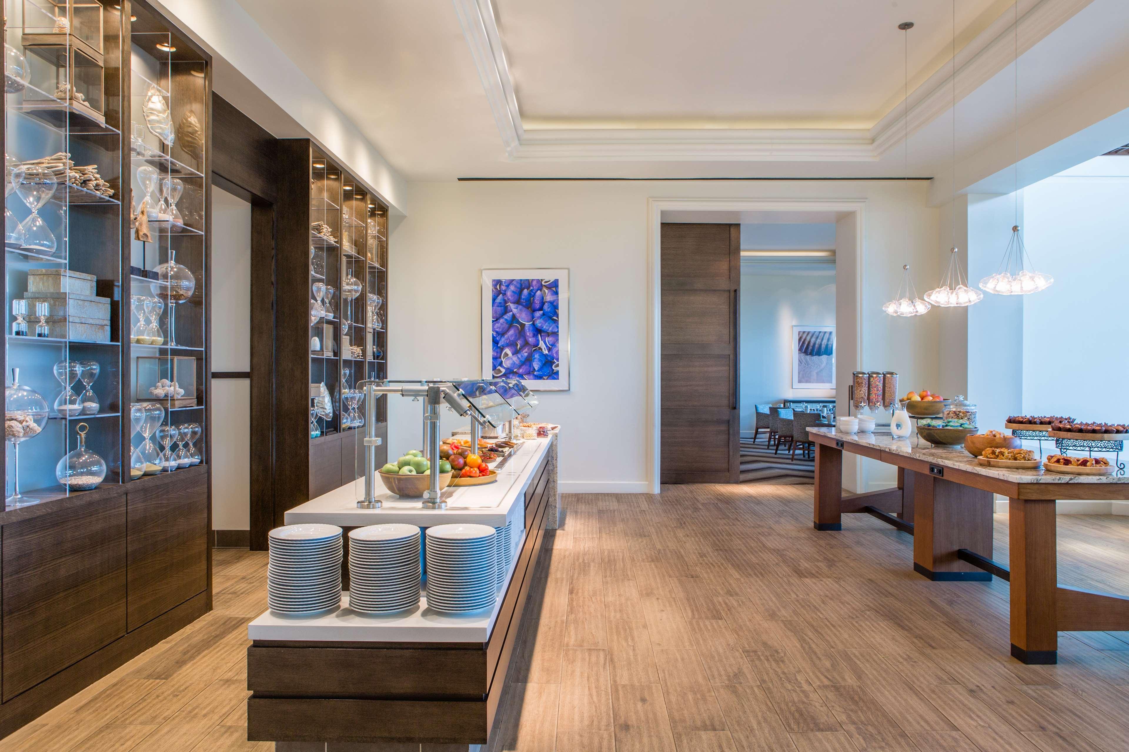 Grand Hyatt Bay 4*