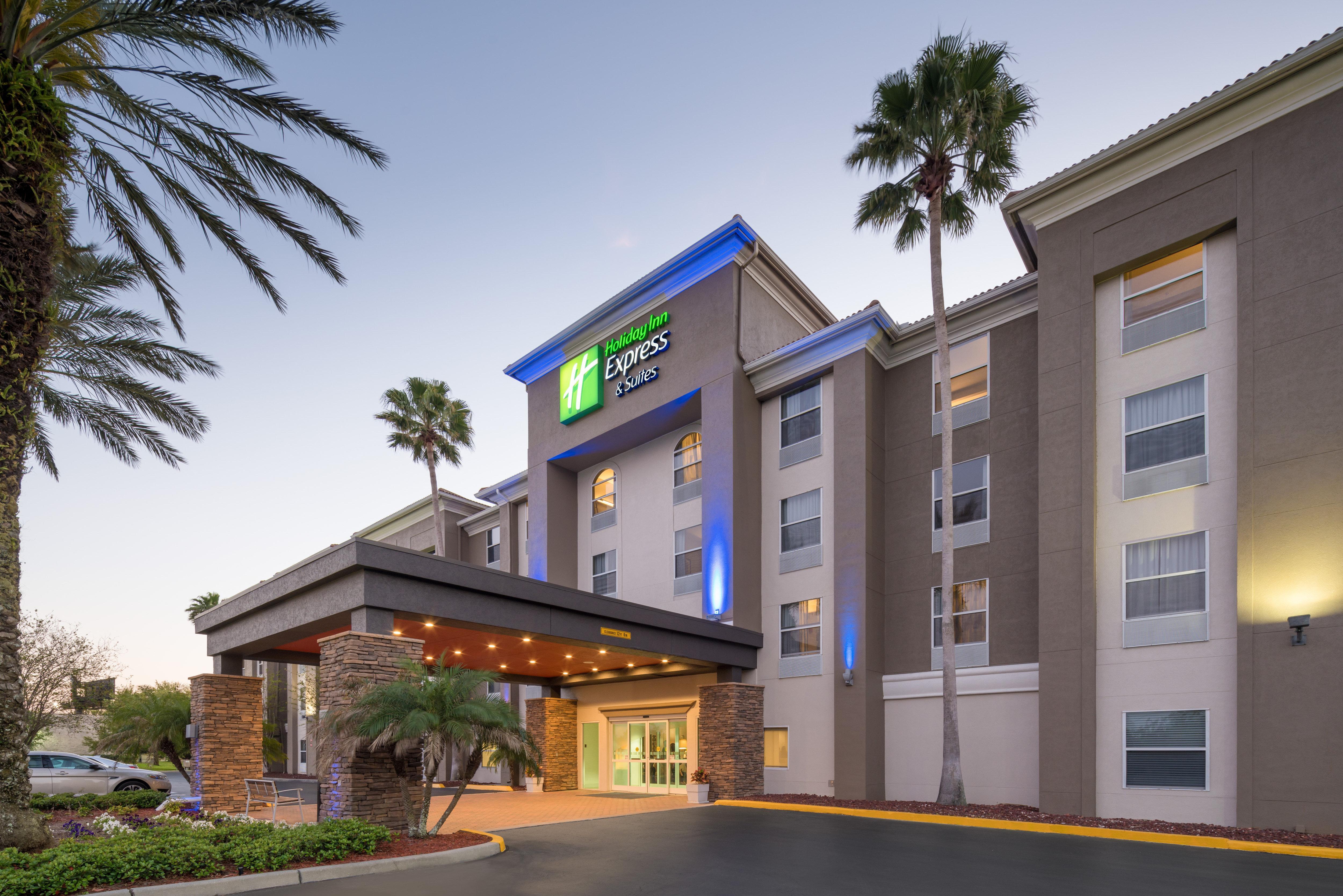Express & International Airport By Ihg 2*