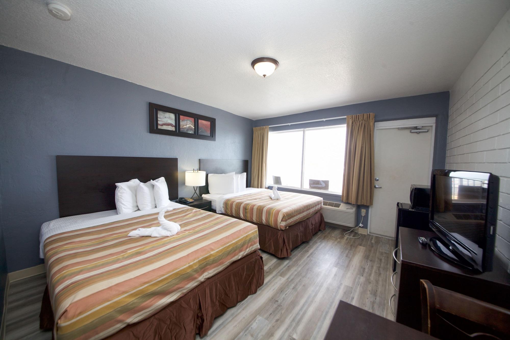 House 2* Daytona Beach