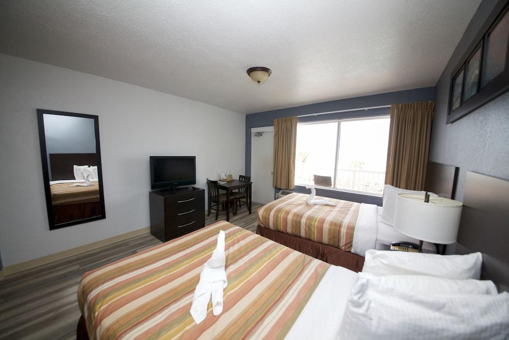 House Hotel 2*