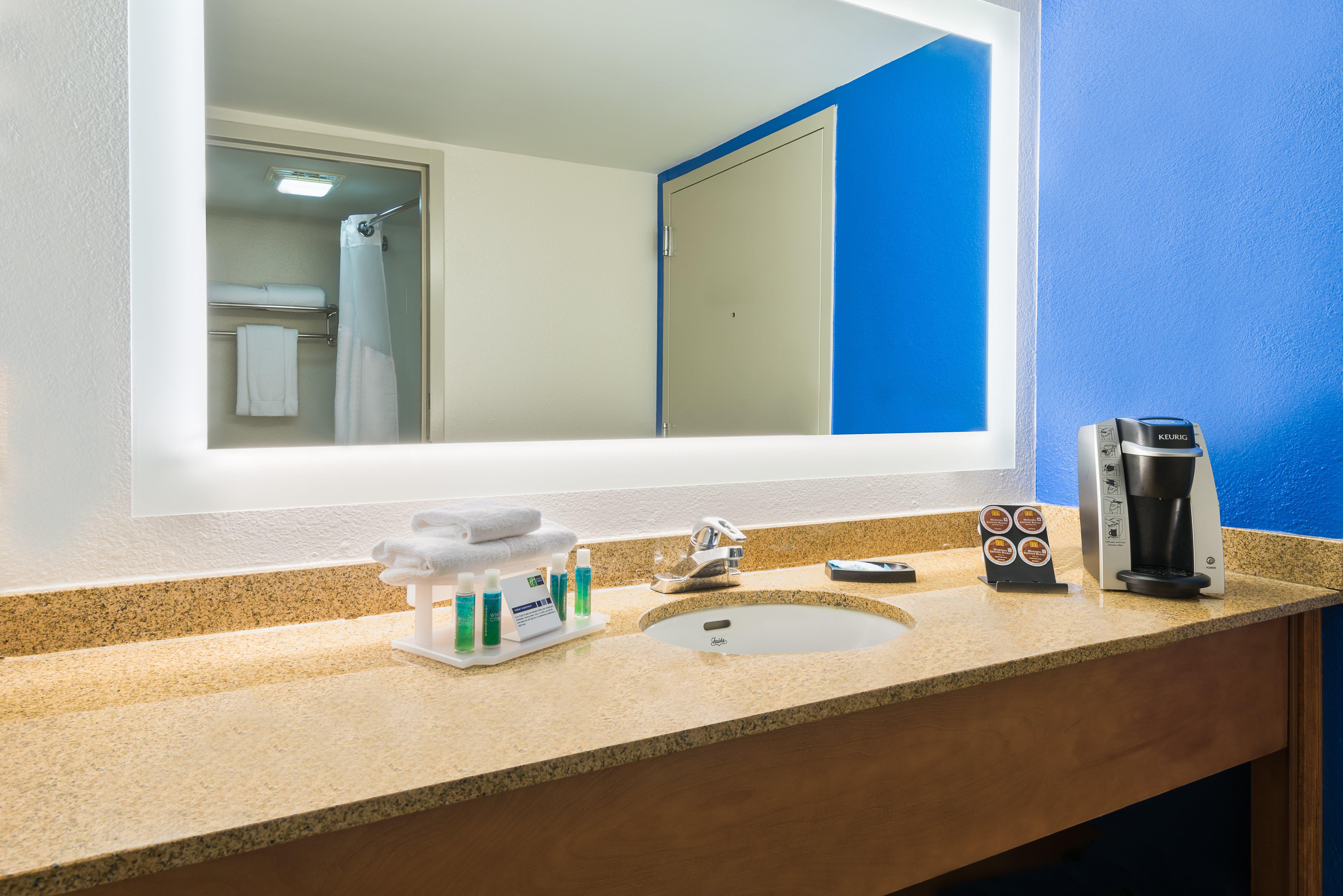 Express Miami Airport Area By Ihg