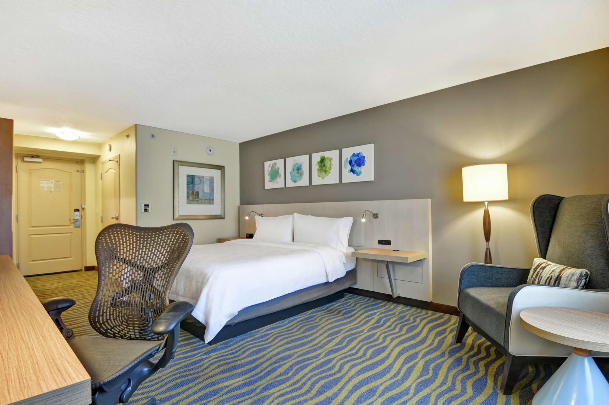 Hilton Garden Orlando Buena Vista 3*