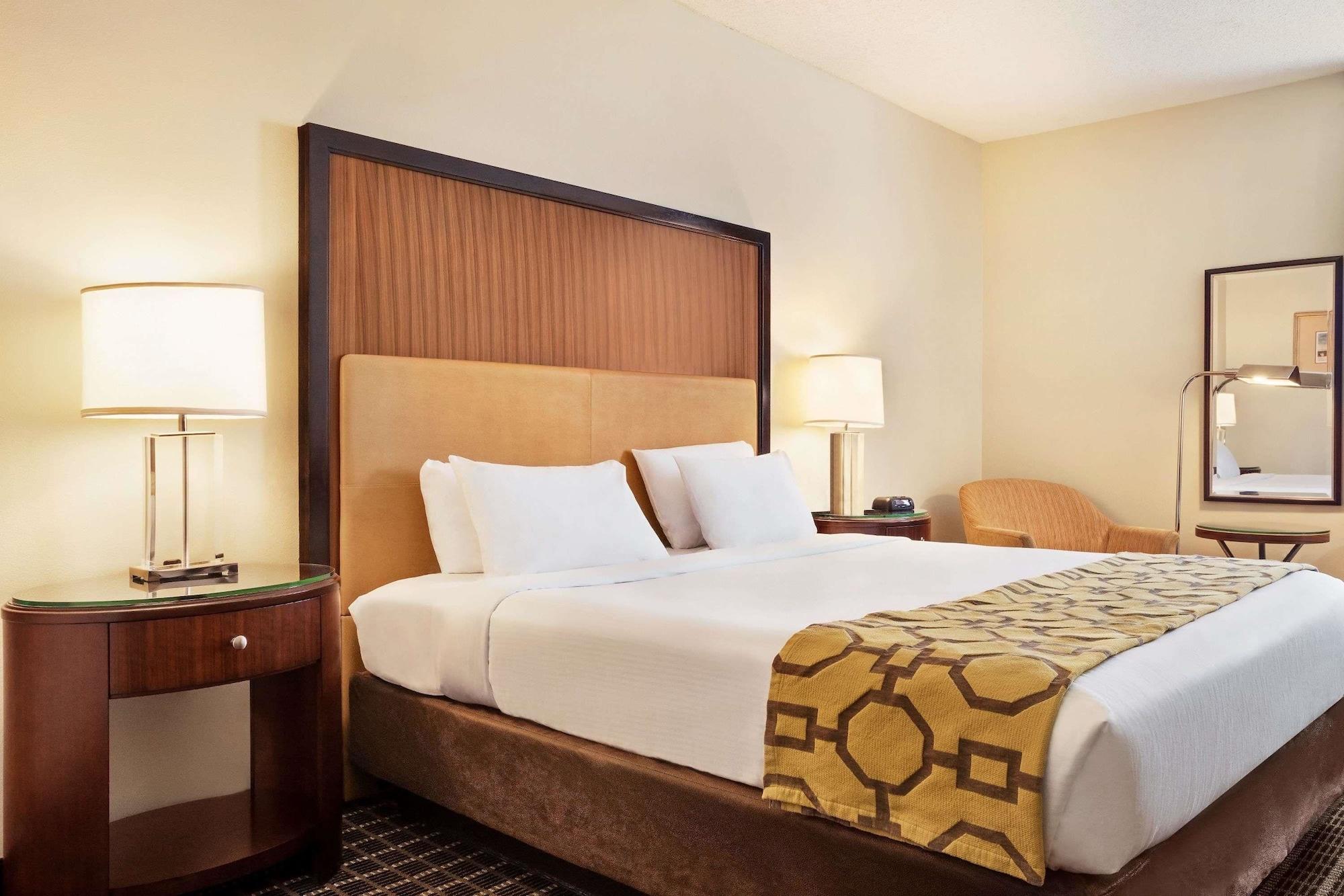 Belmont & Hotel Florida City