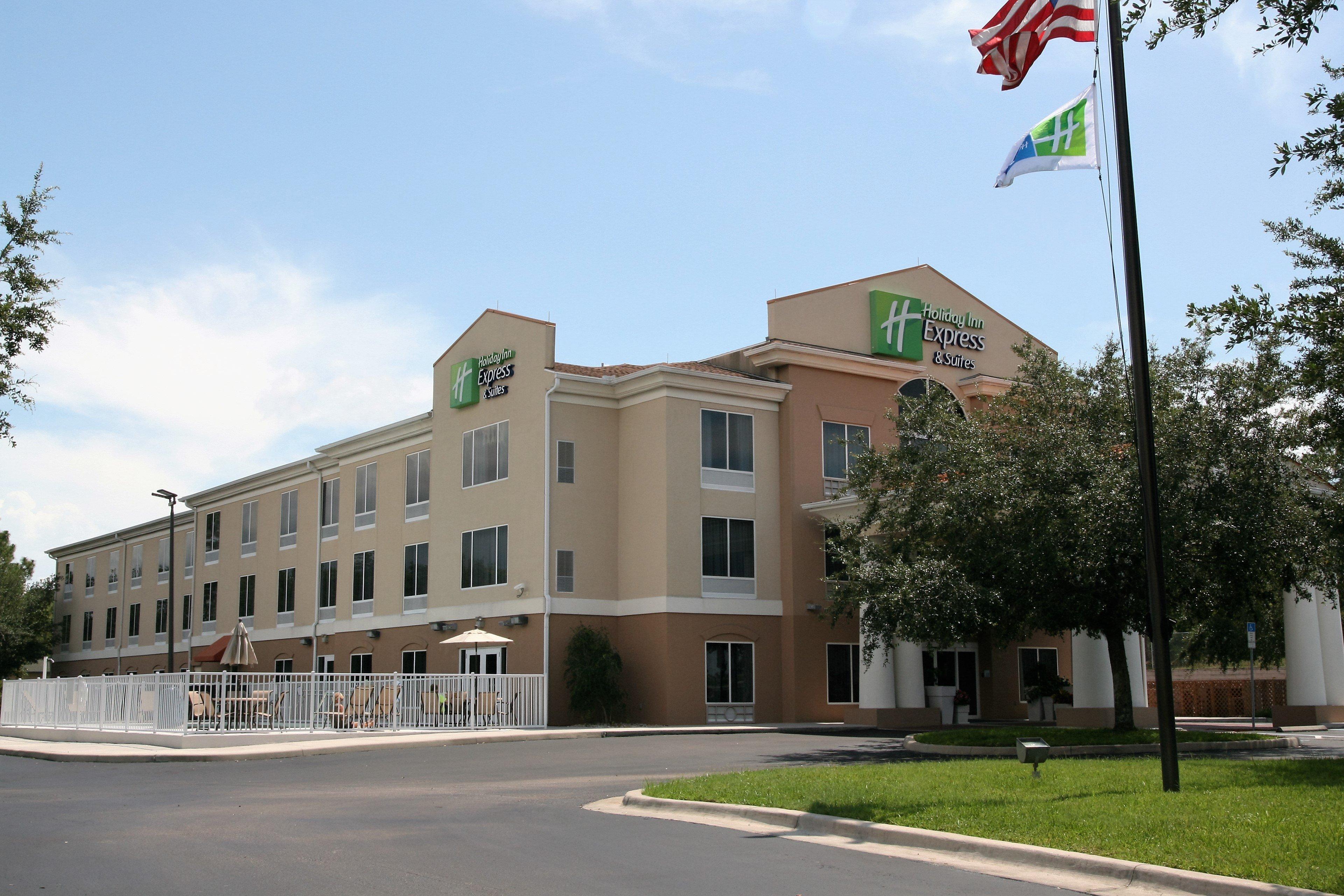 Express & West, An Ihg Hotel