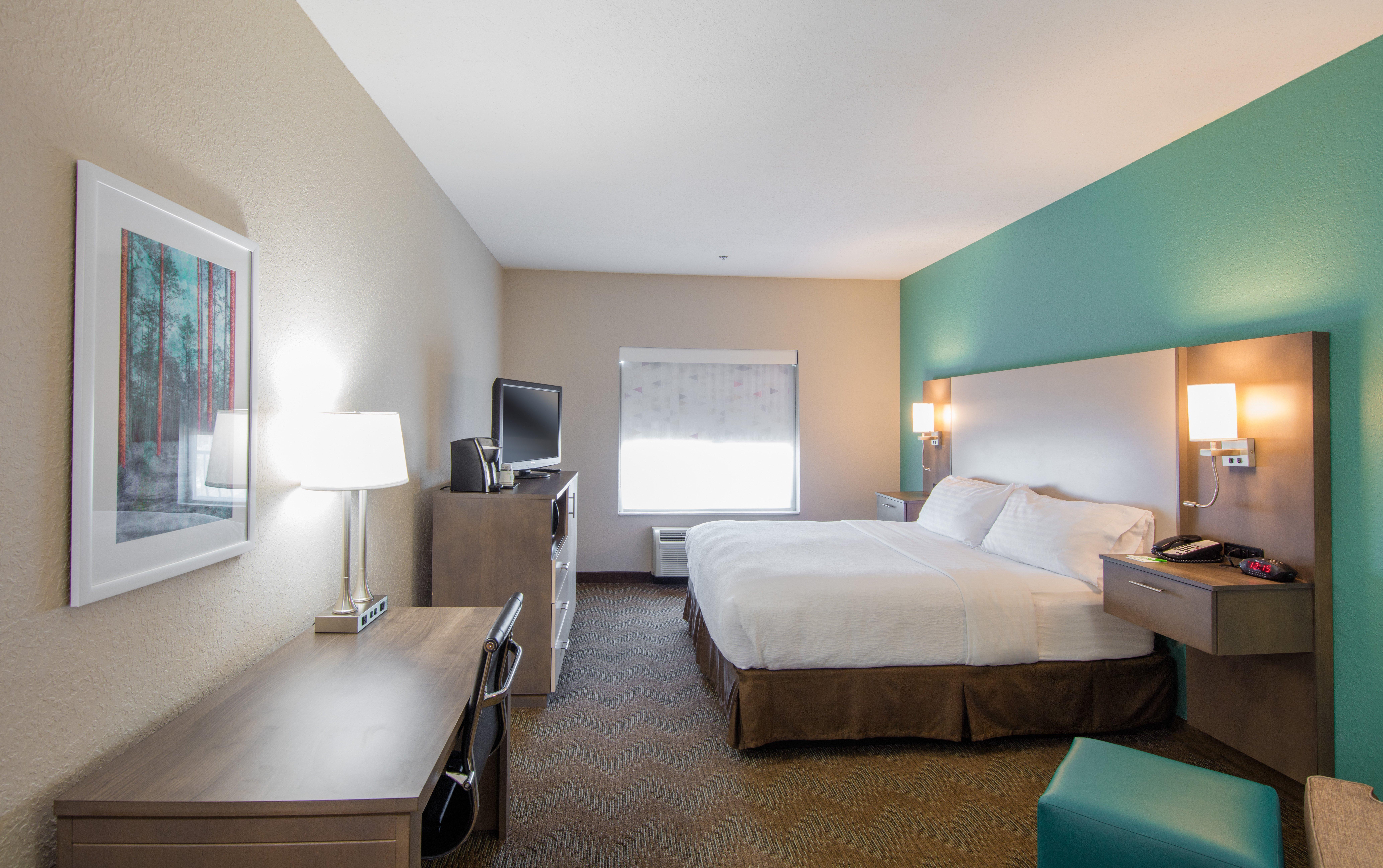 & By Ihg Lake City