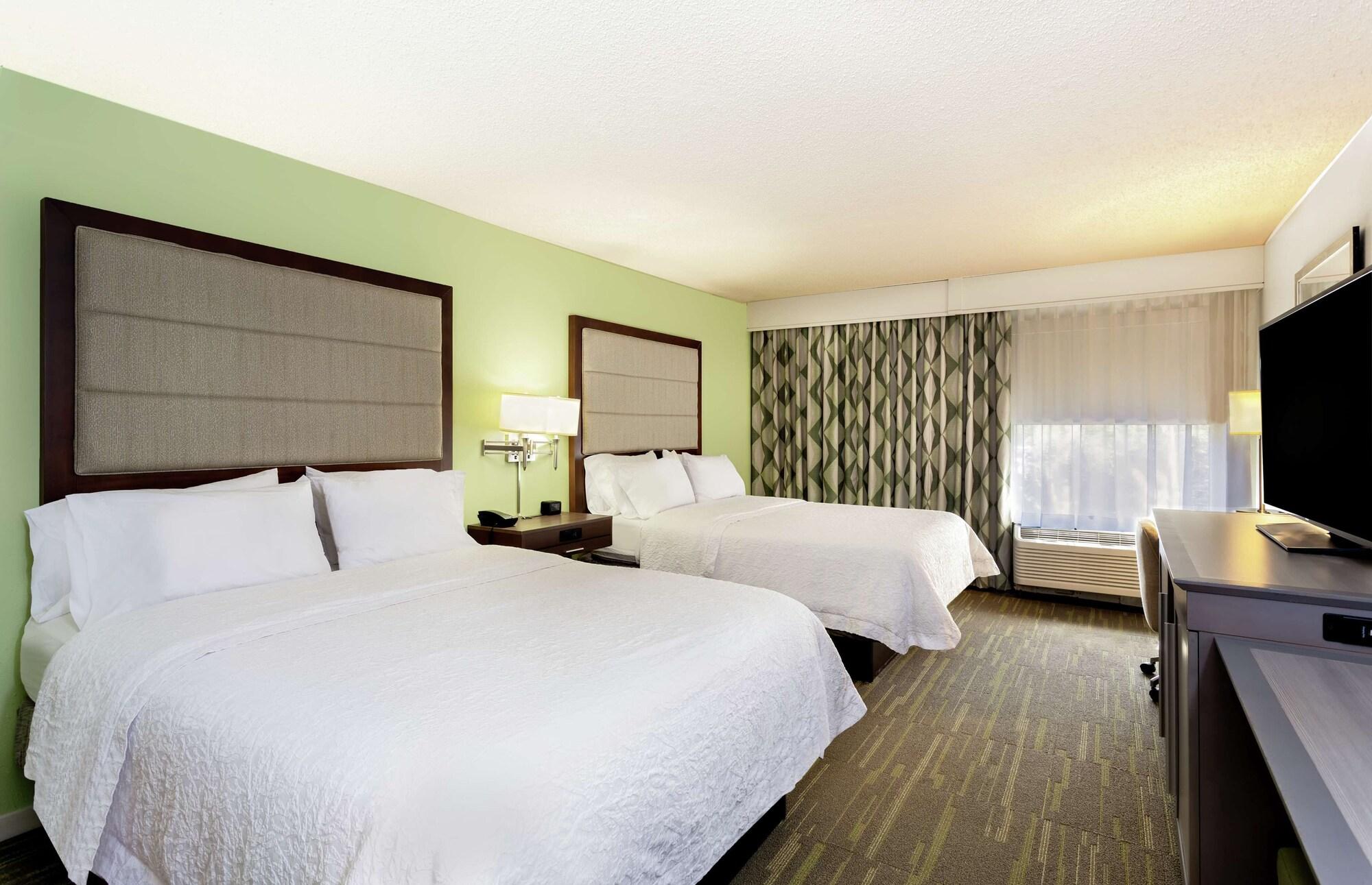 Hampton Hotel